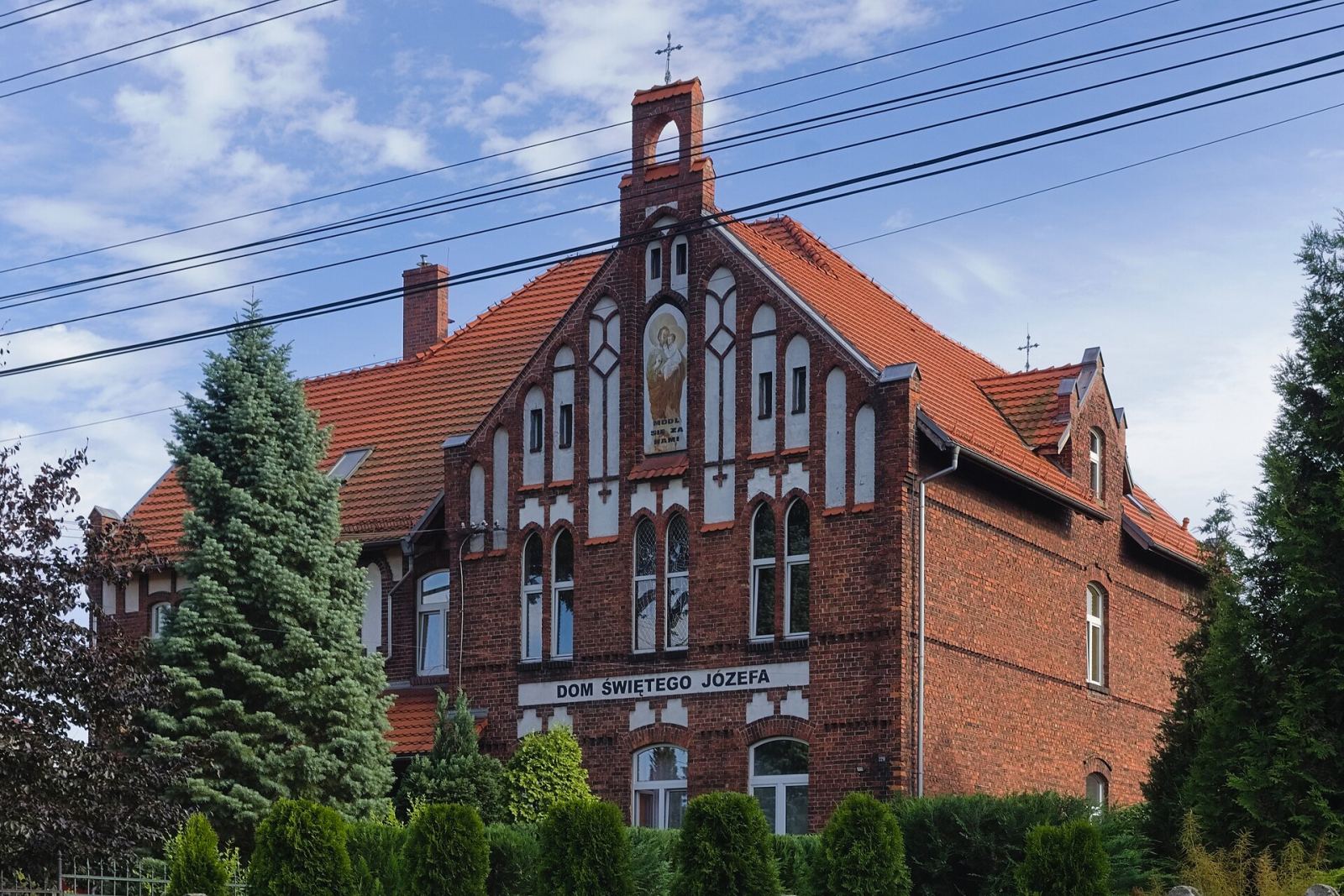 Budynek zakładu św. Józefa, ob. klasztor, Piekary Śląskie