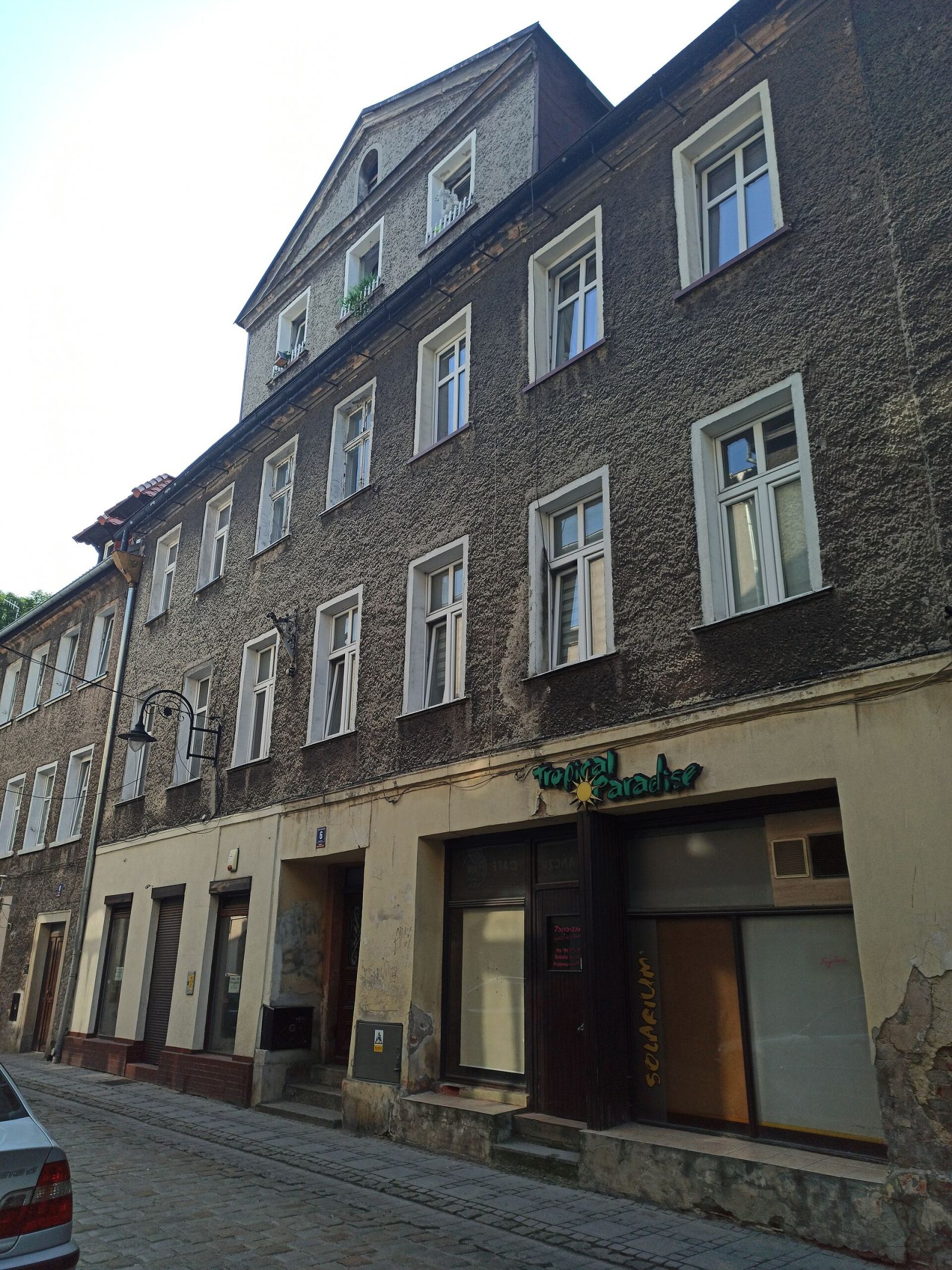 Dom, Kamienna Góra