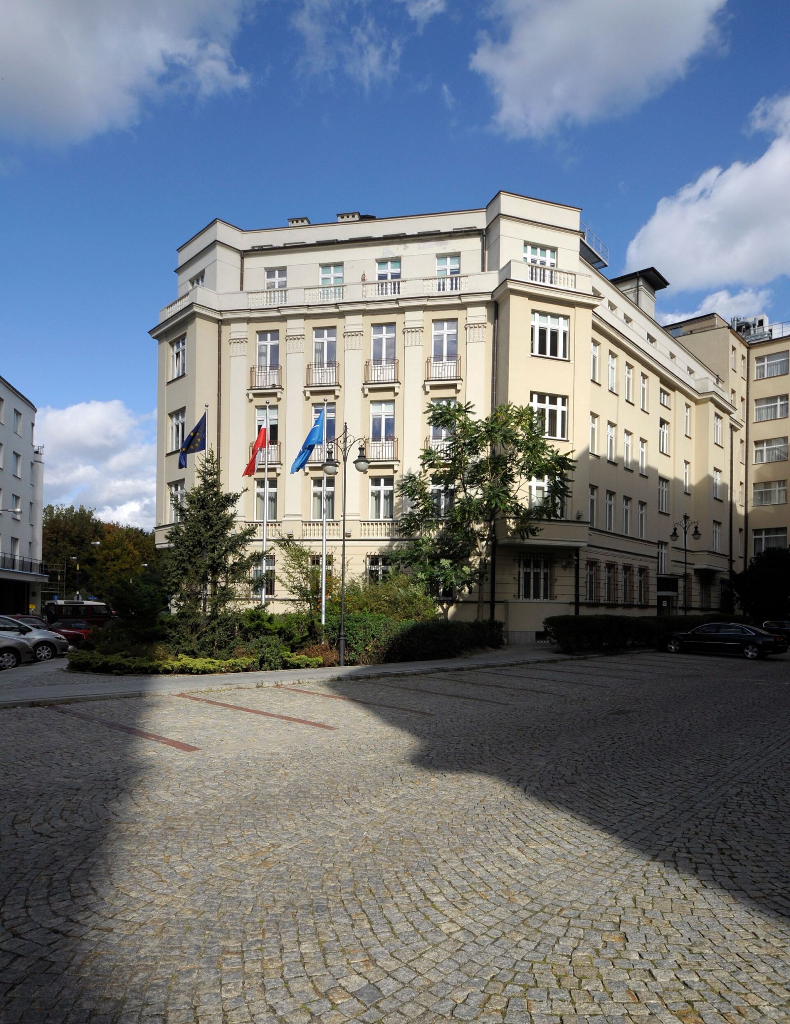 Kamienica, ob. biura, Warszawa