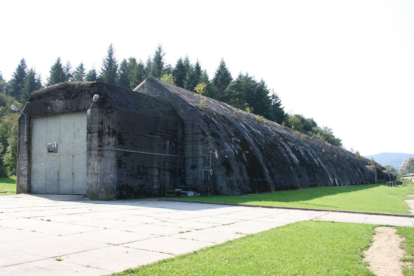 Schron tunelowy dla pociągu sztabowego, Stępina