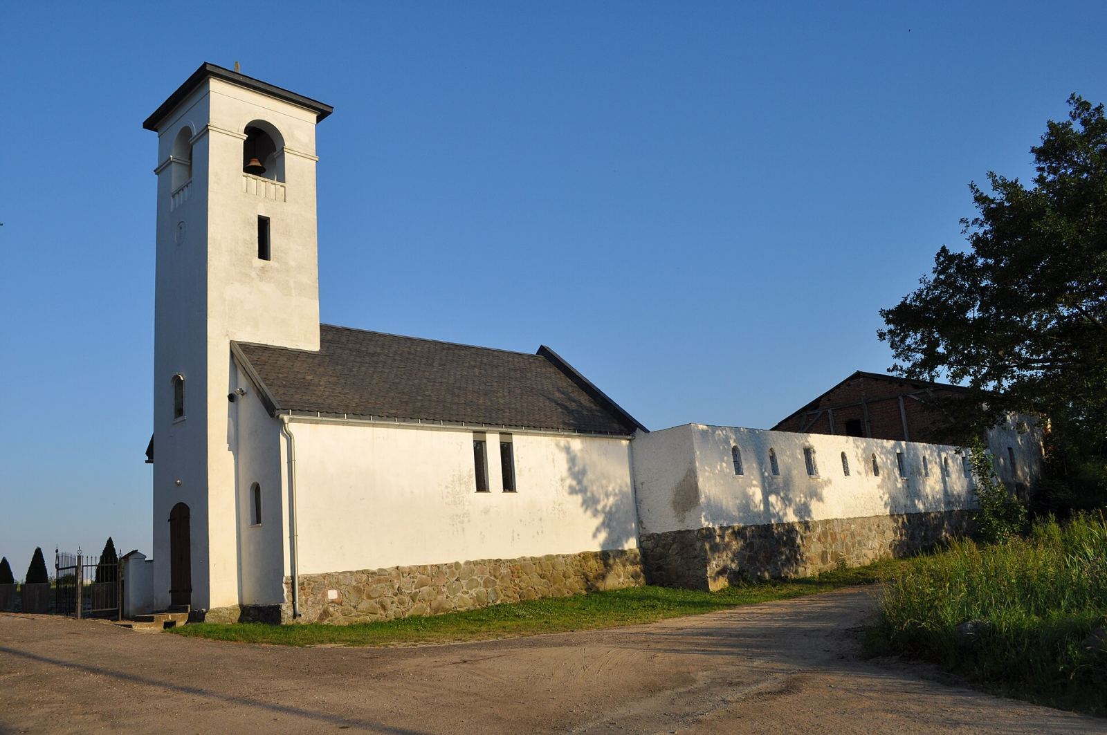 Kaplica cysterska, ob. spichlerz, Starzyński Dwór