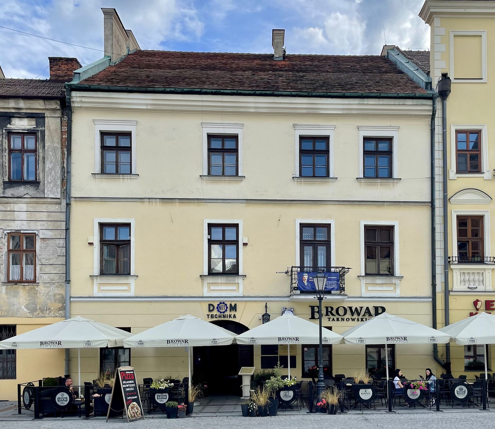 Kamienica z oficyną, Tarnów