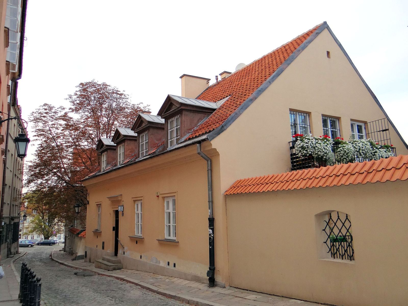 Kamienica, Warszawa