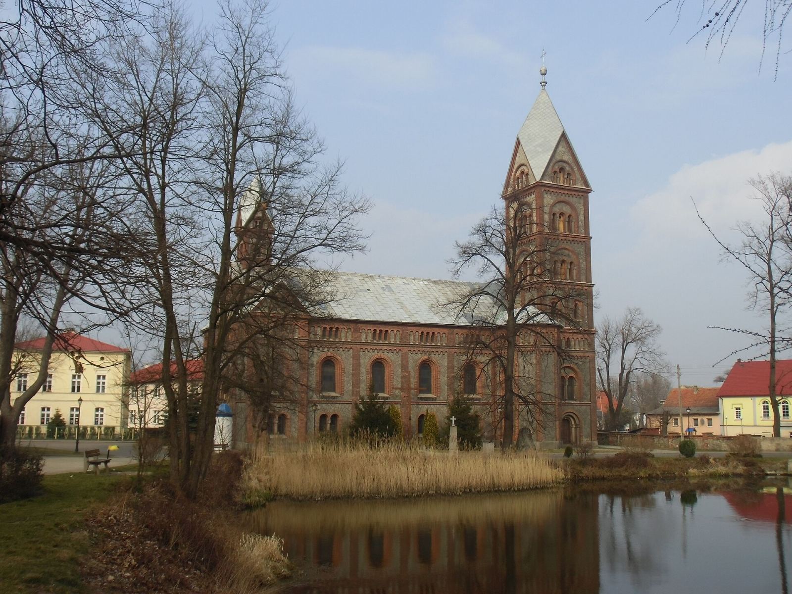 Kościół parafialny pw. św. Stanisława, Roztoka