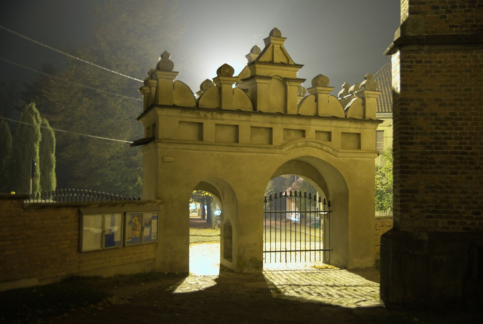 Brama wjazdowa, Biecz