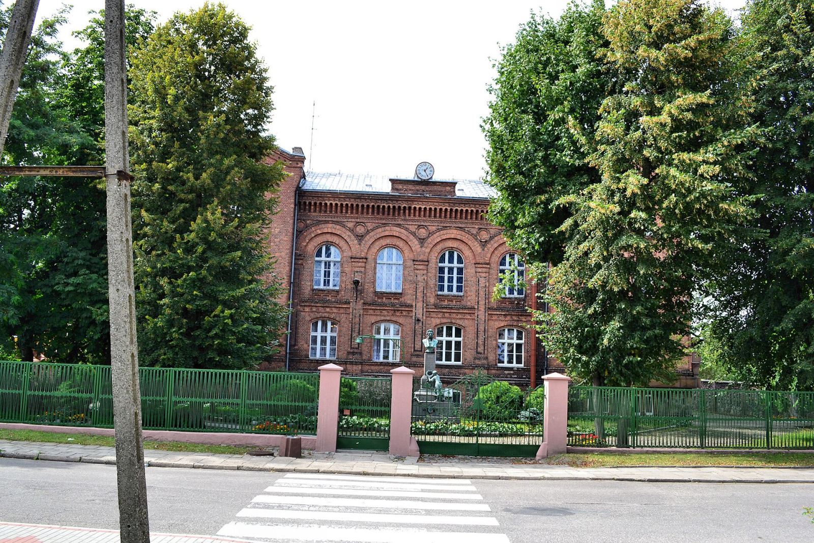 Zespół d. sierocińca Szczęście Dzieci, Moryń