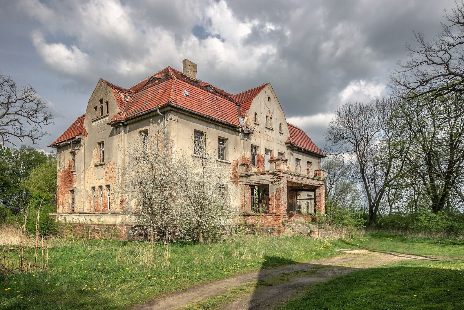 Dwór, Kolonia Tymowa