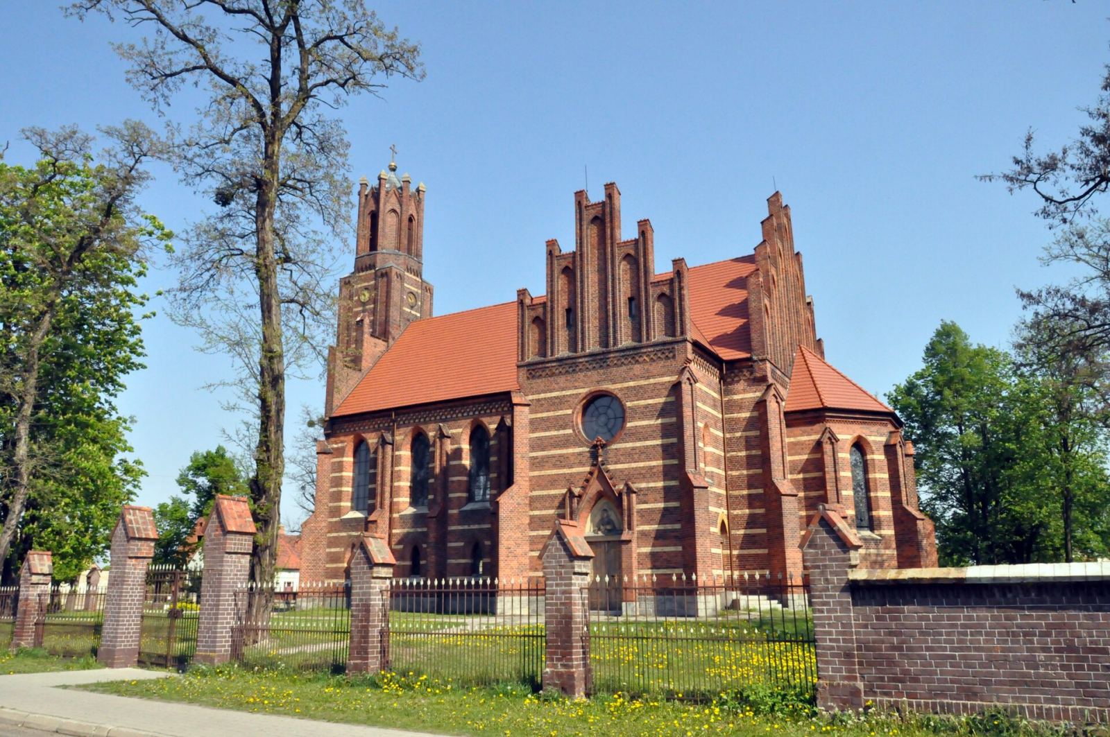 Kościół ewangelicki, ob. rzymskokatolicki pomocniczy pw. Najświętszego Serca Pana Jezusa, Szczepanów
