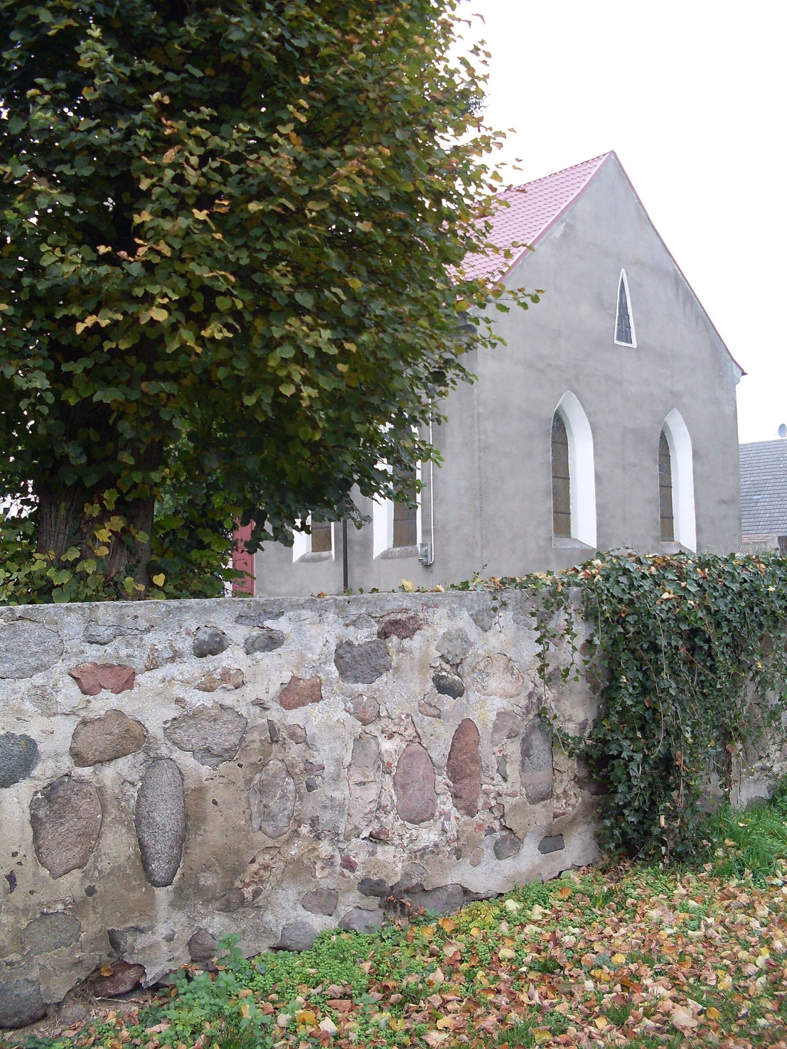 Ogrodzenie z bramkami, Bielkowo