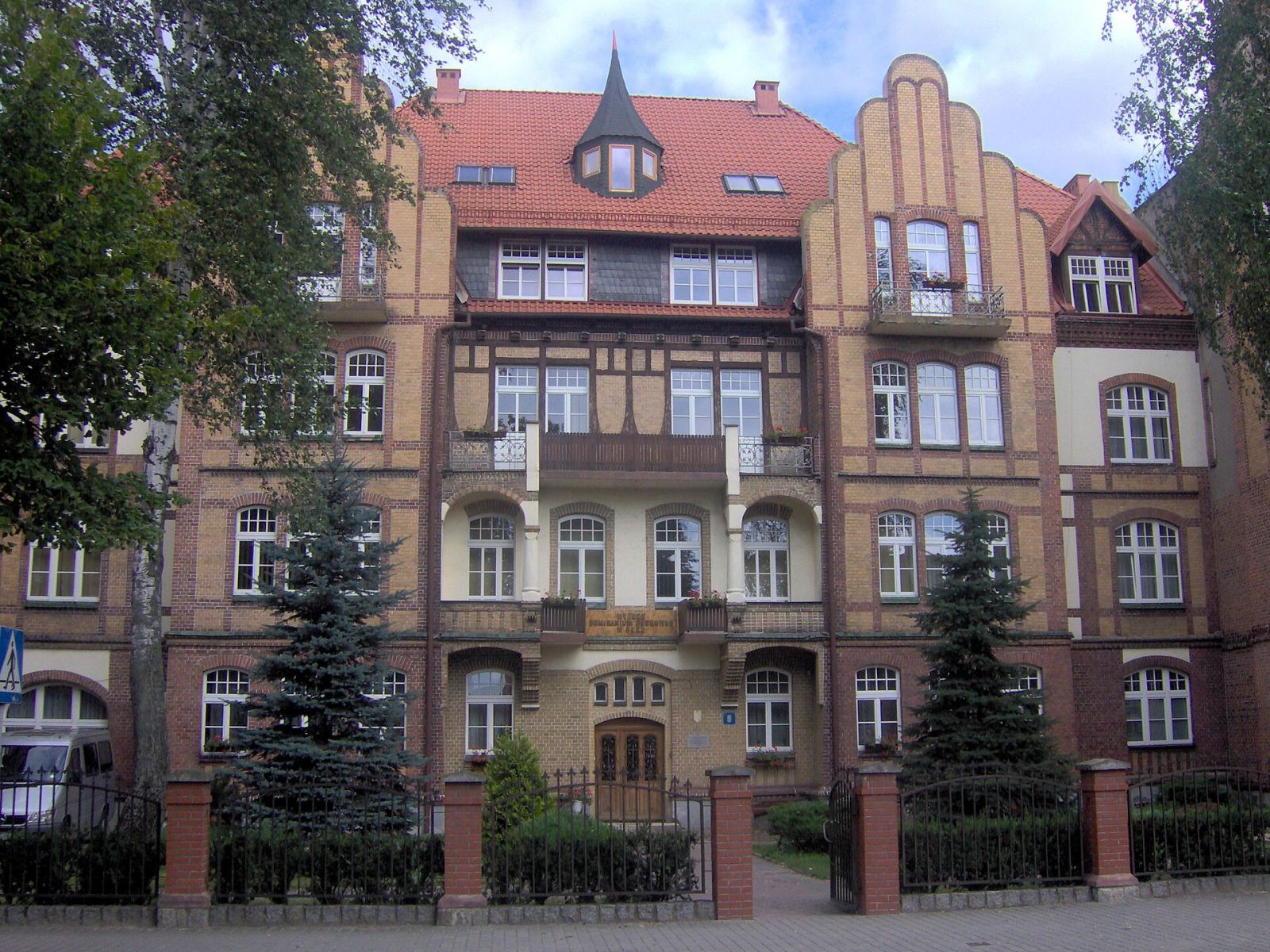 Dom, ob. wyższe seminarium duchowne, Ełk
