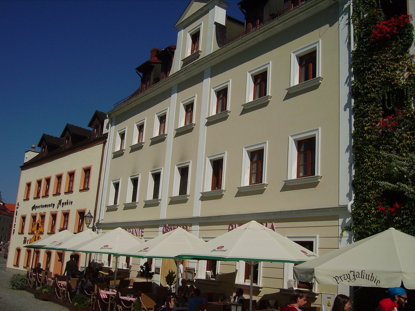 Kamienica, Zgorzelec