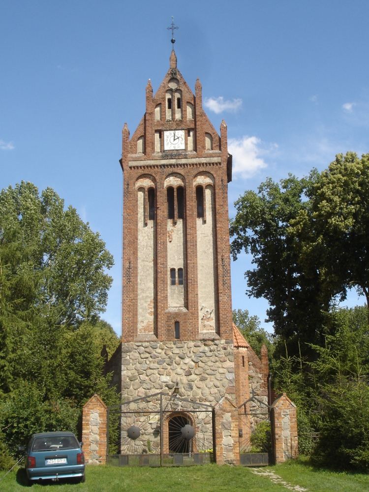 Kościół parafialny pw. Wniebowzięcia Najświętszej Marii Panny, Pęzino