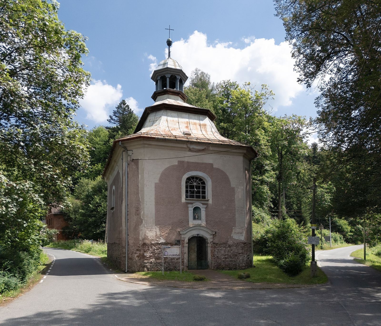 Kaplica św. Jana Nepomucena, Lewin Kłodzki