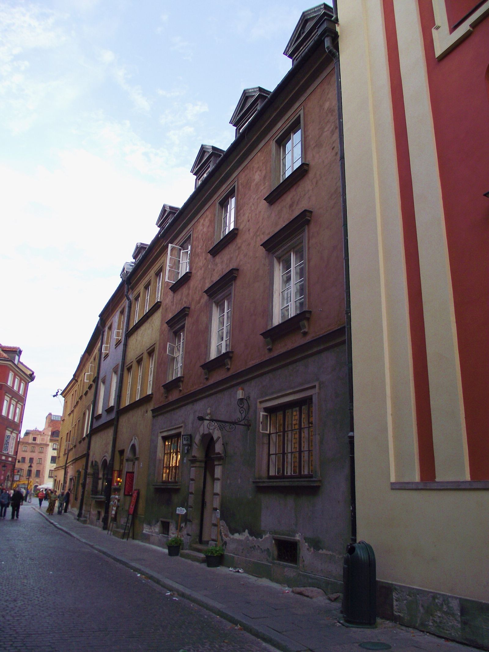 Klasztor, Warszawa