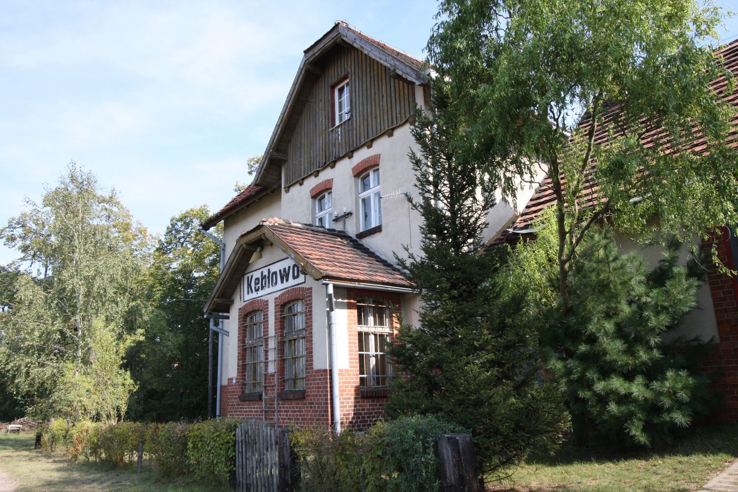 Dworzec PKP, Kębłowo