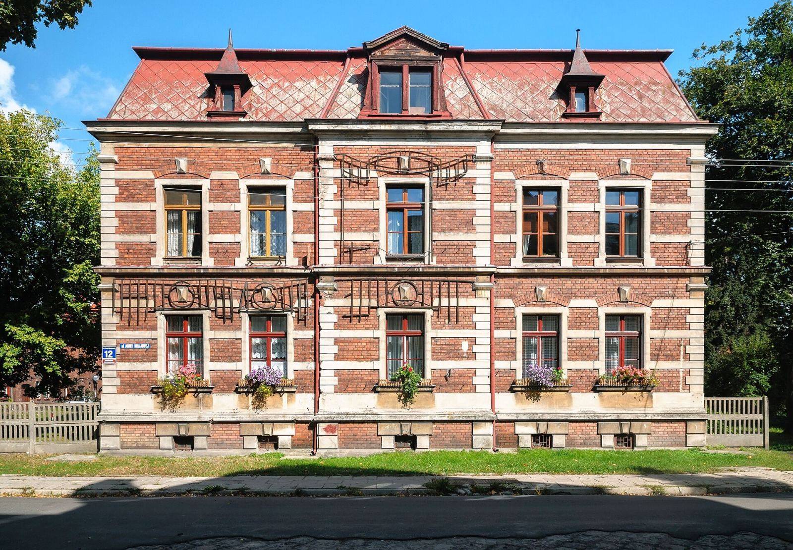 Dom, Żyrardów