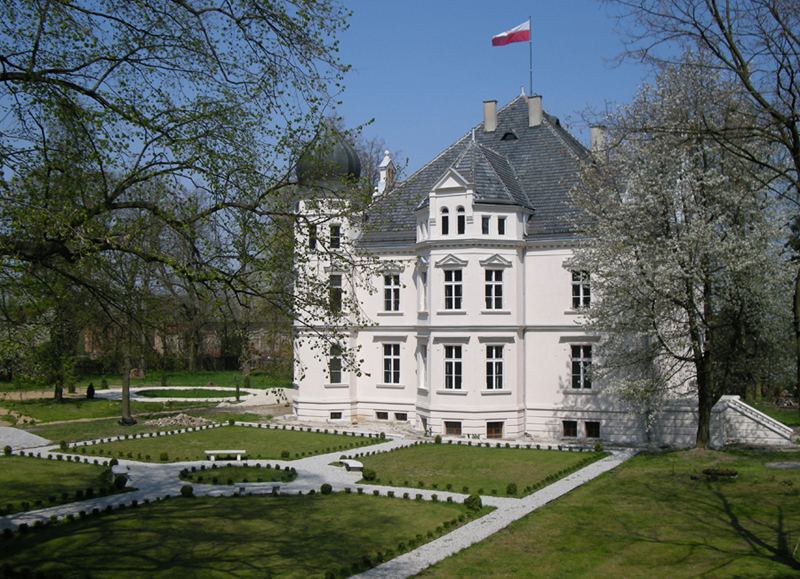 Pałac, Ziemiełowice