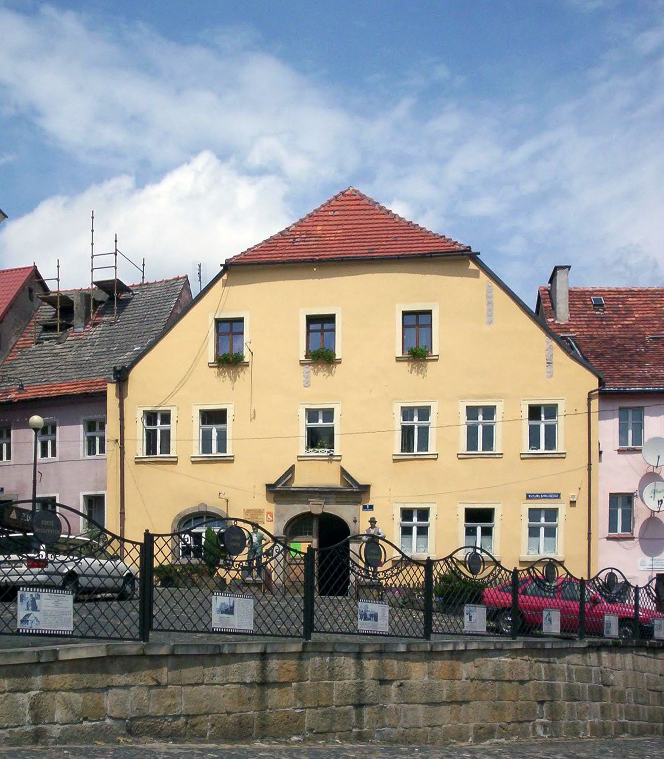 Dom, Lubomierz