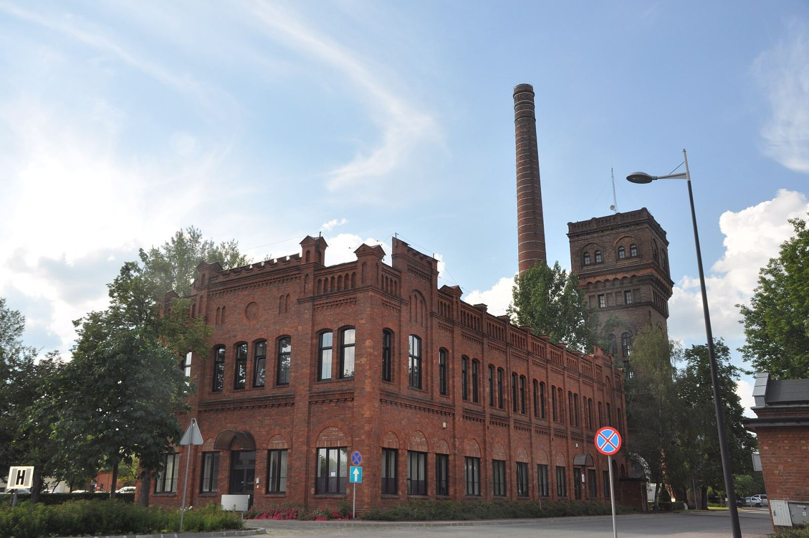 Budynek biurowy, Warszawa