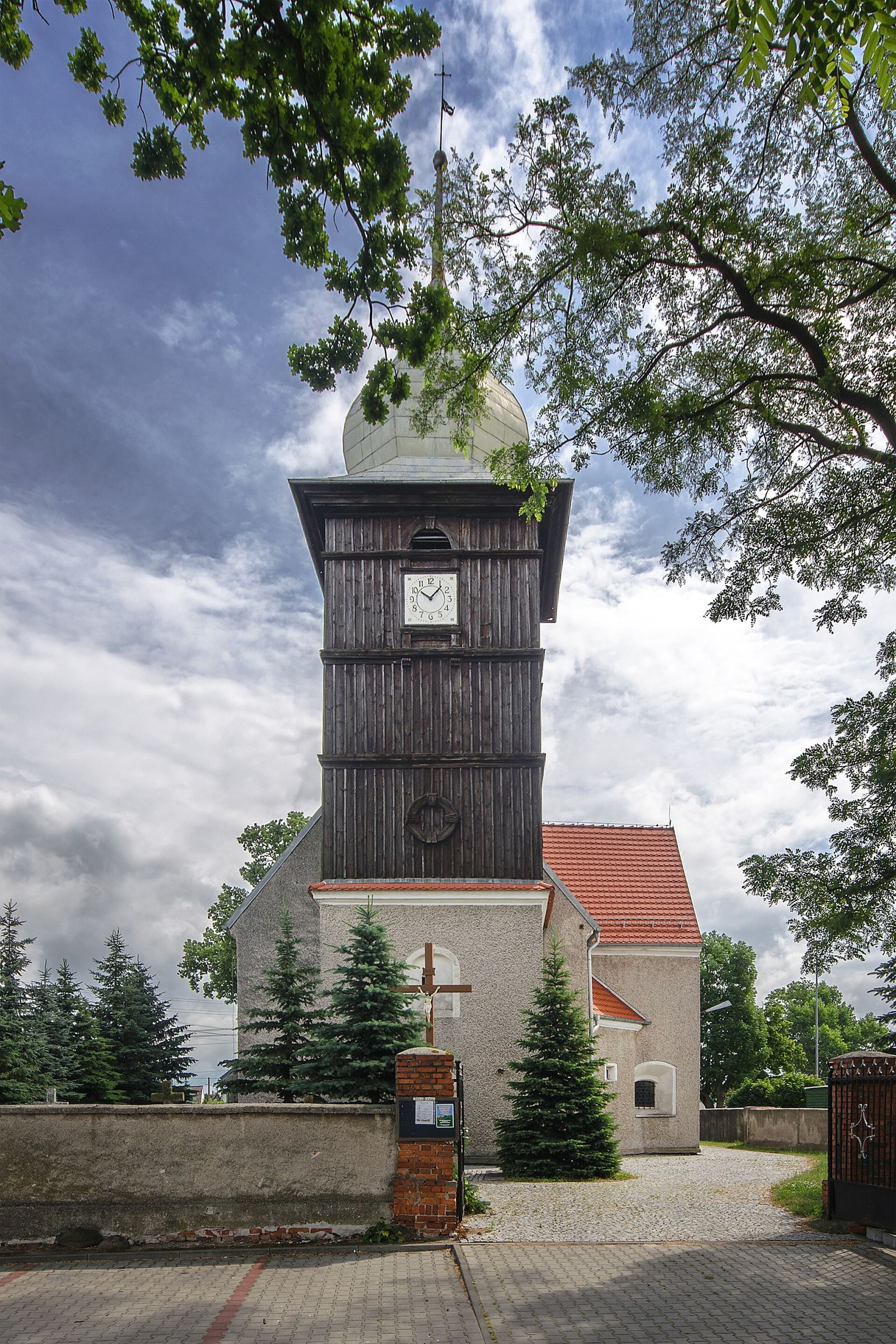 Kościół filialny pw. Chrystusa Króla, Spalona