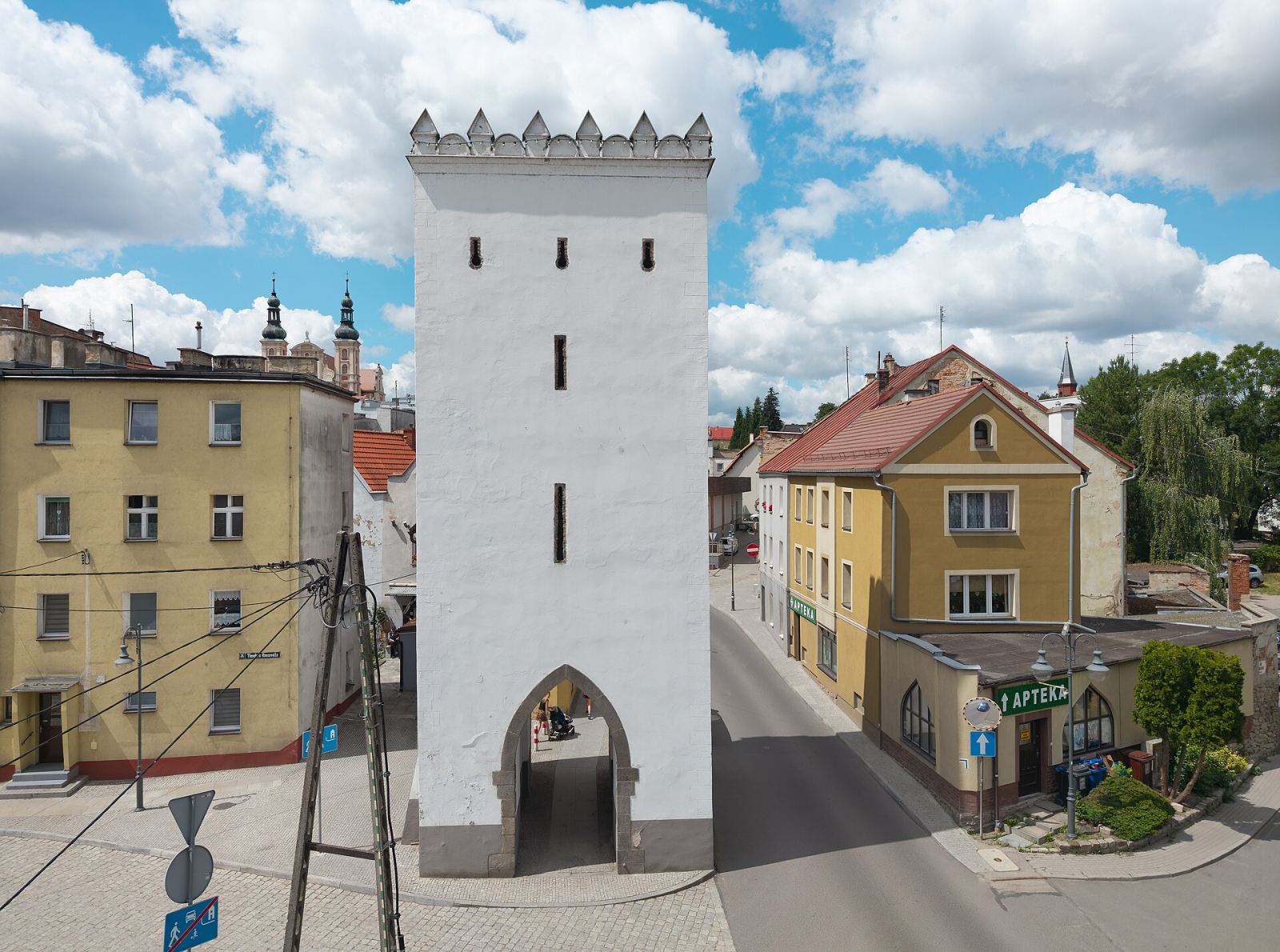 Brama Wróbla, Otmuchów