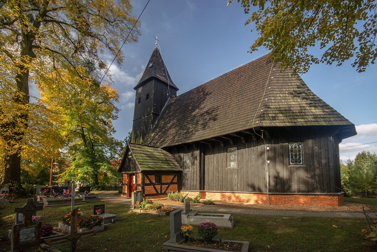 Kościół parafialny pw. św. Wawrzyńca, Woskowice Małe