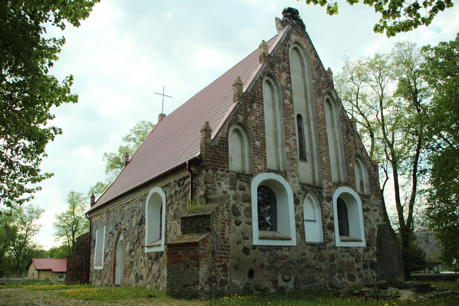 Kościół filialny pw. Najświętszego Serca Pana Jezusa, Rokity
