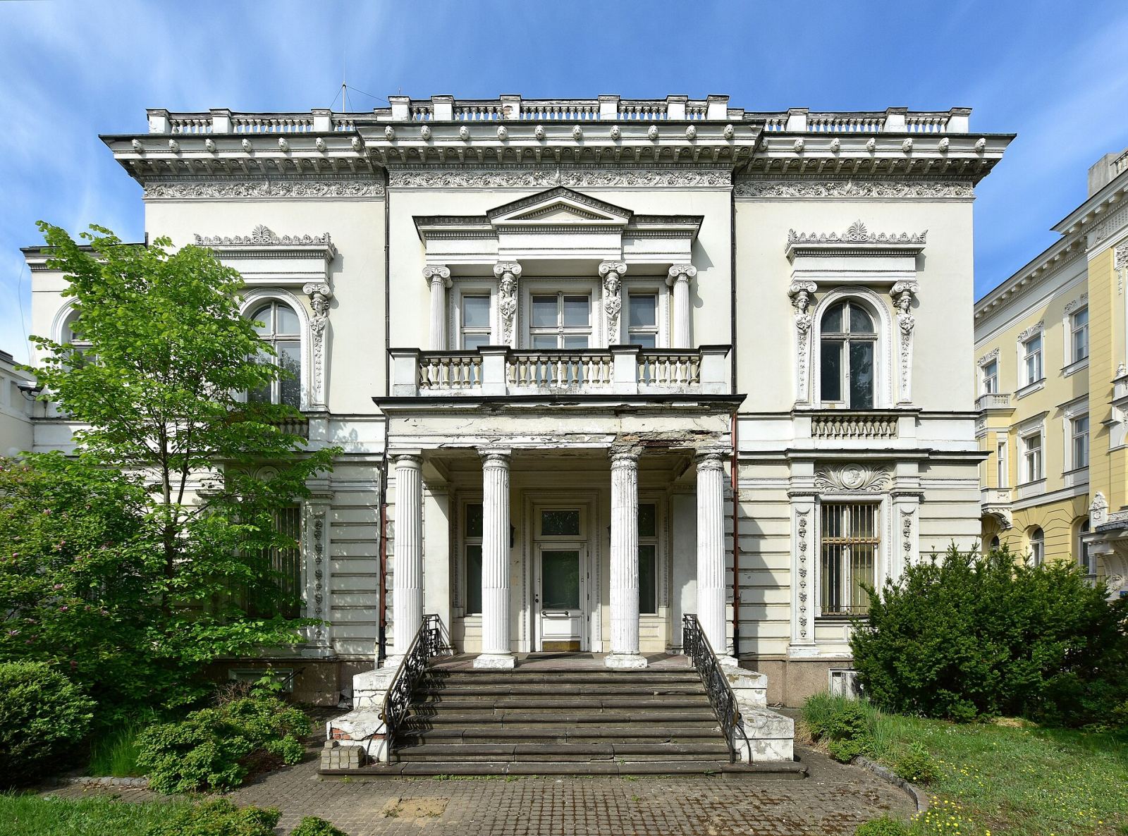 Pałac Wielopolskiej z oficyną, Warszawa
