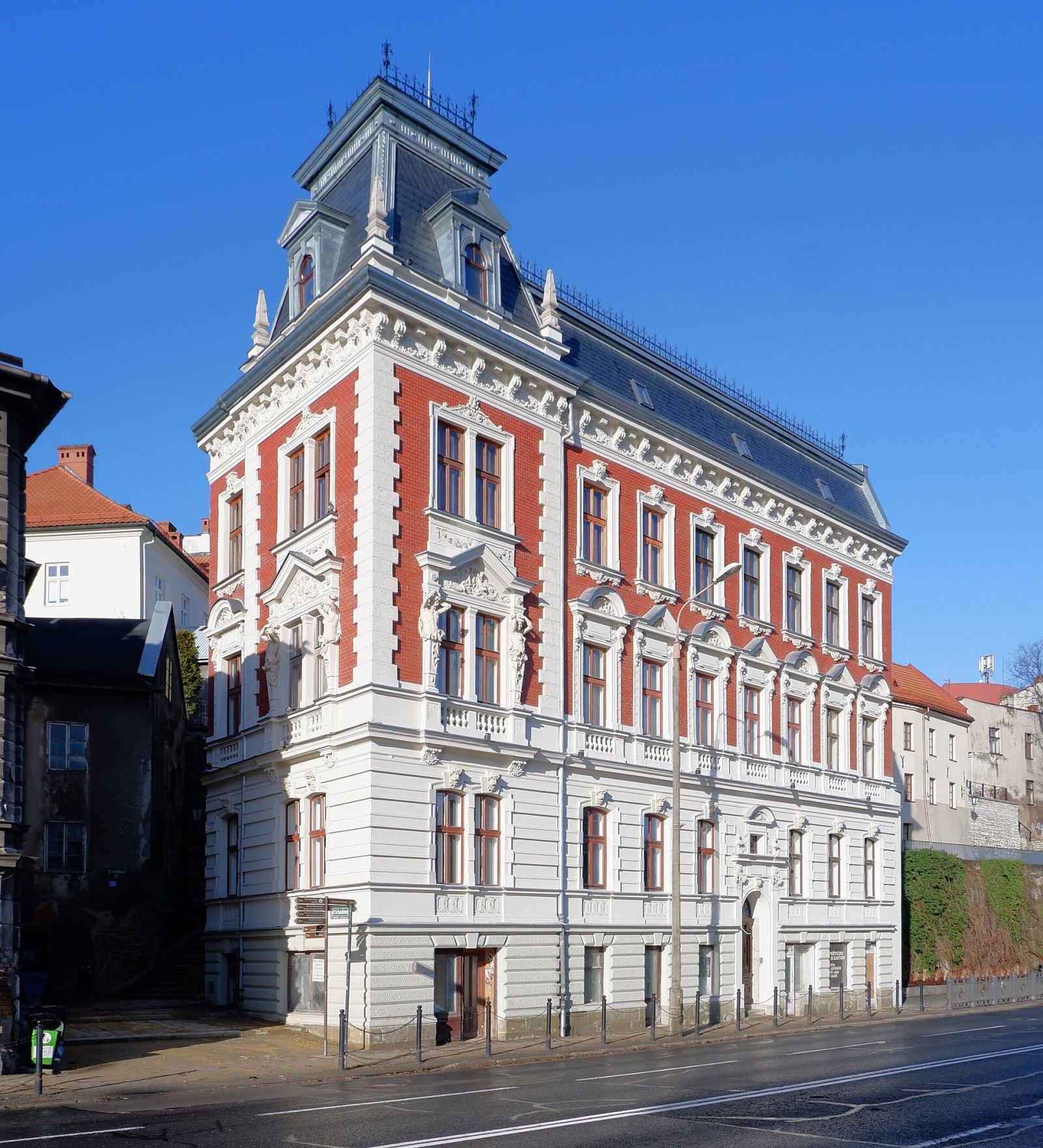 Kamienica z oficyną, Bielsko-Biała