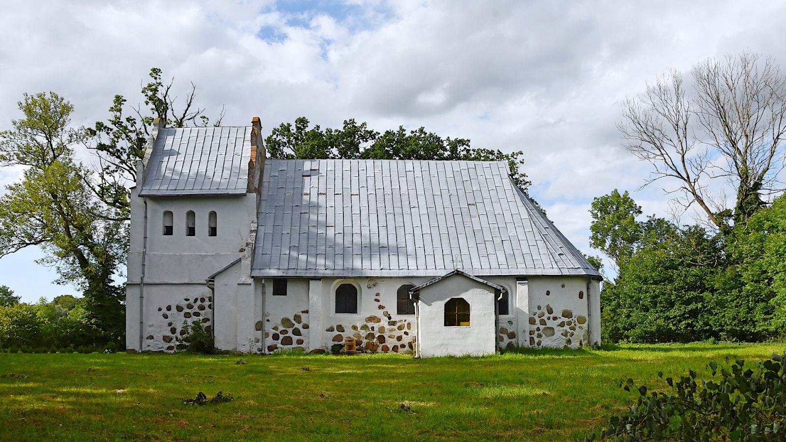 Kościół filialny pw. św. Andrzeja Apostoła, Kłopotowo
