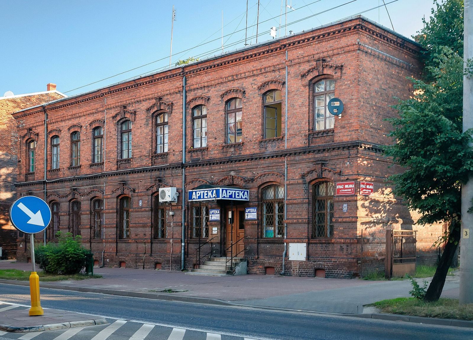 Dom, Żyrardów
