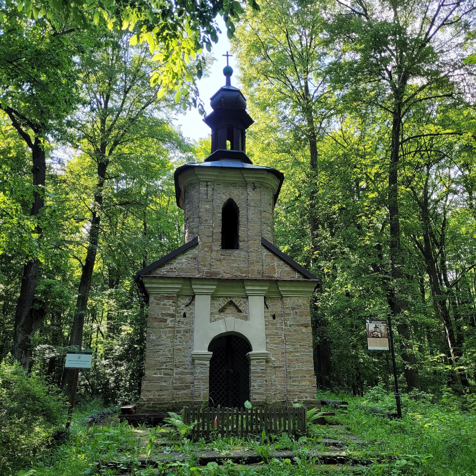 Kaplica Konfederatów Barskich, Sucha Beskidzka