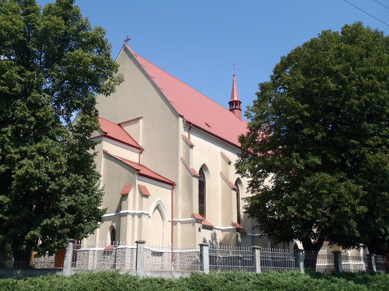Kościół parafialny pw. św. Stanisława Biskupa, Zasów
