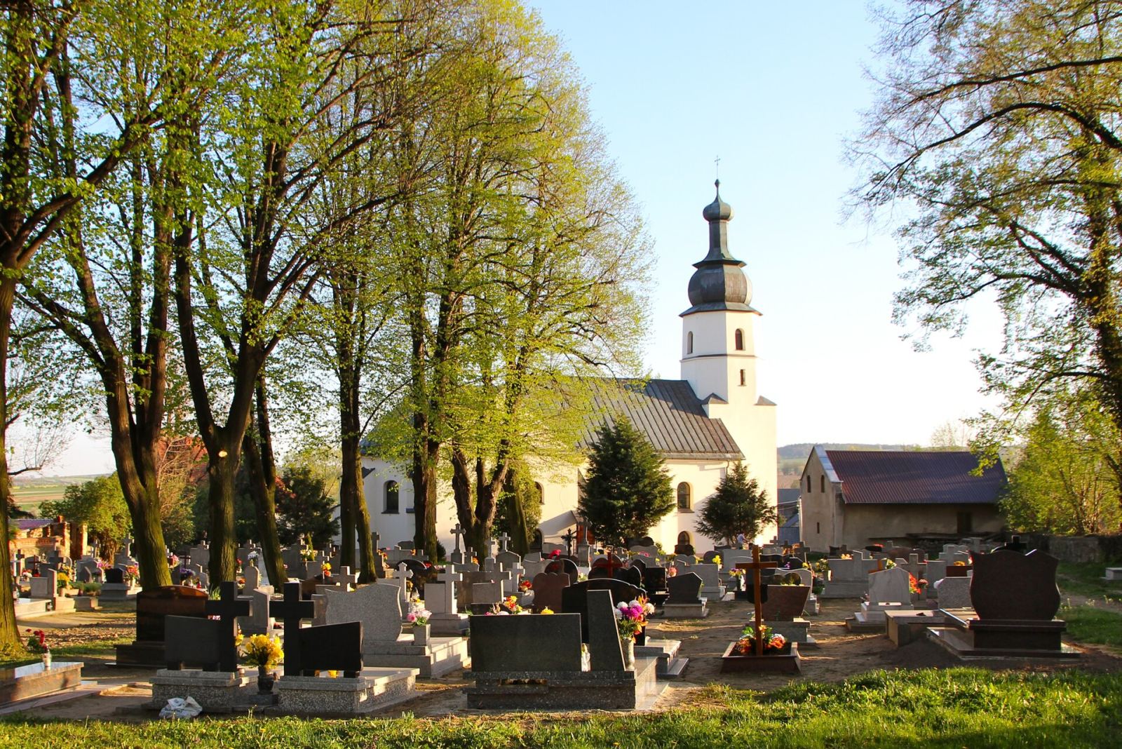 Kościół parafialny pw. św.św. Piotra i Pawła, Zubrzyce
