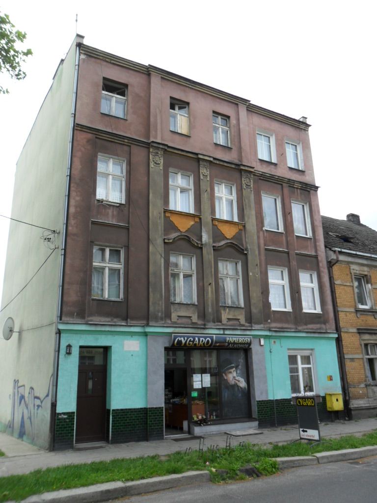 Dom, Gubin