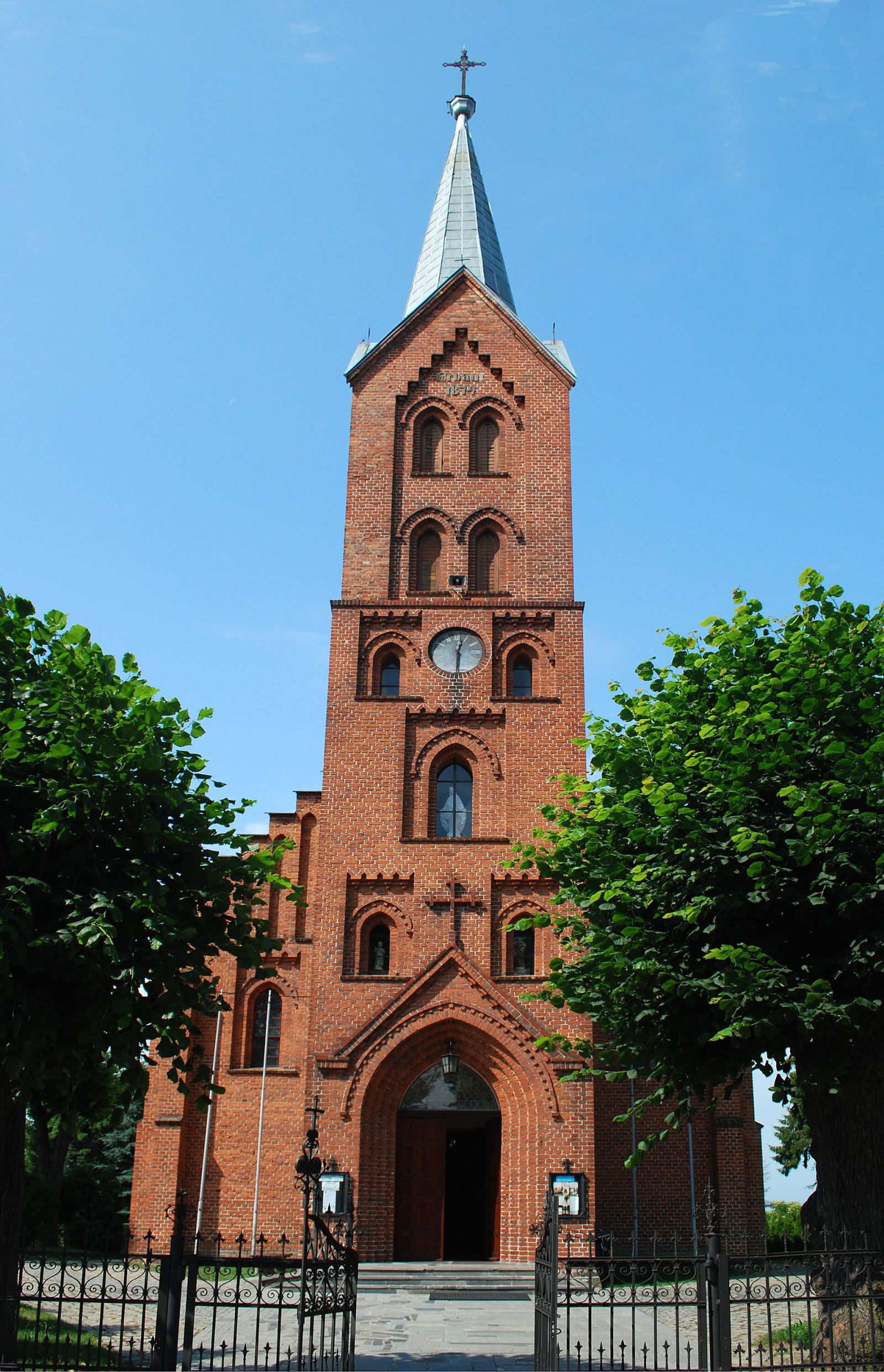 Kościół ewangelicki, ob. rzymskokatolicki parafialny pw. św. Jana Chrzciciela, Ostaszewo
